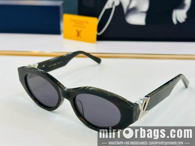 Replica LV Glasses smr73