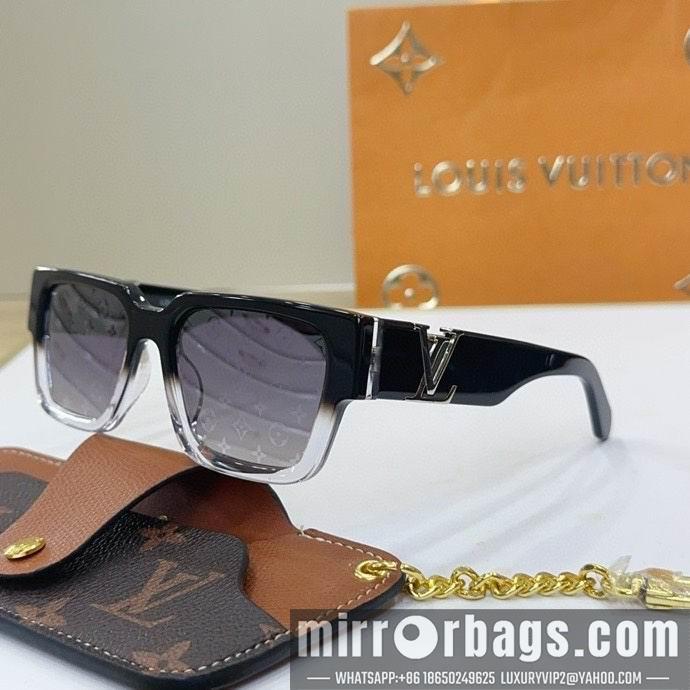 Replica LV Glasses smr19