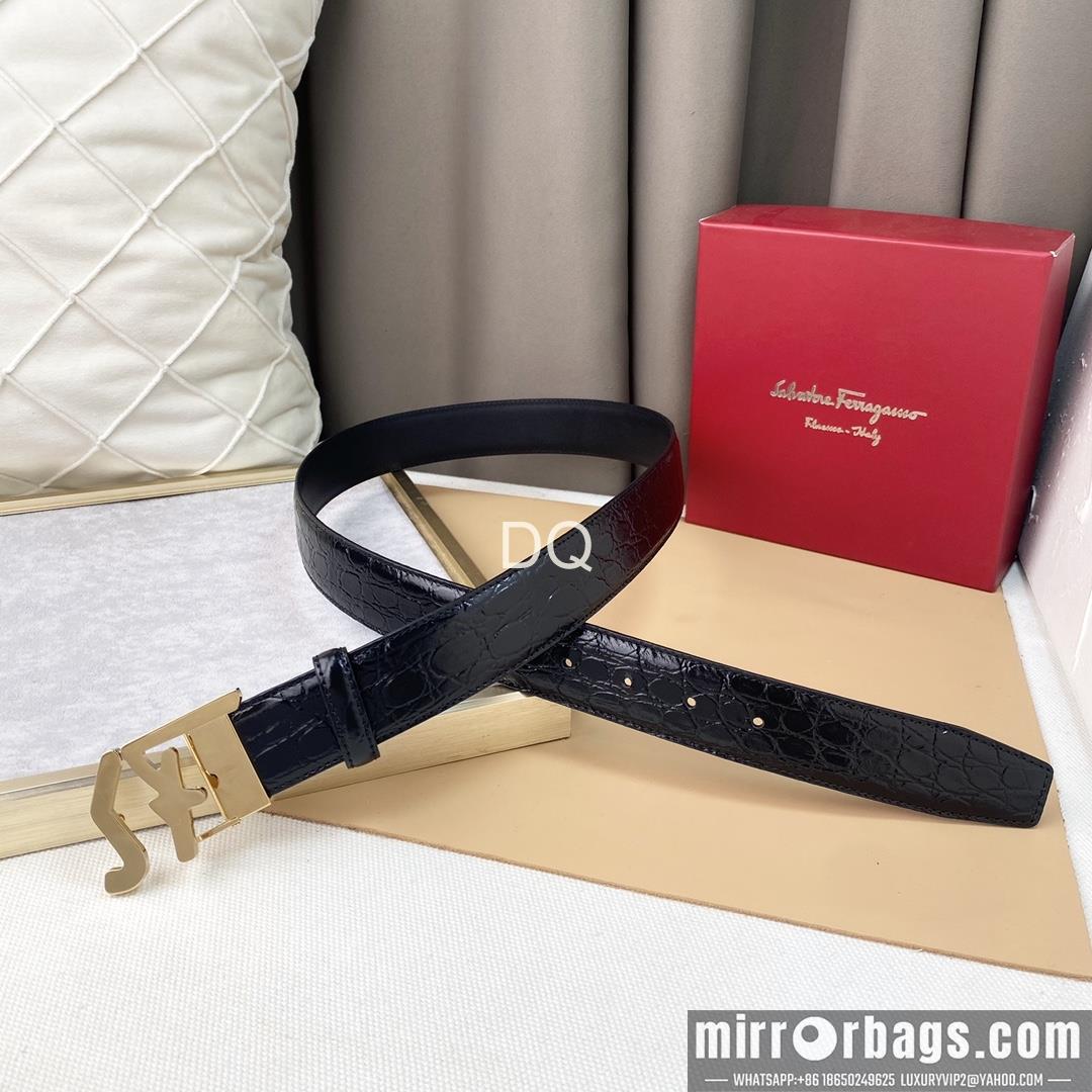 Replica Ferragamo 35mm 17