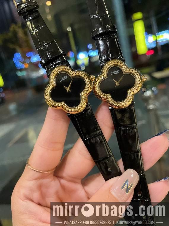 Replica Van Cleef Arpels watch 04