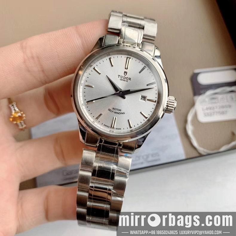 Replica Tudor watch M35