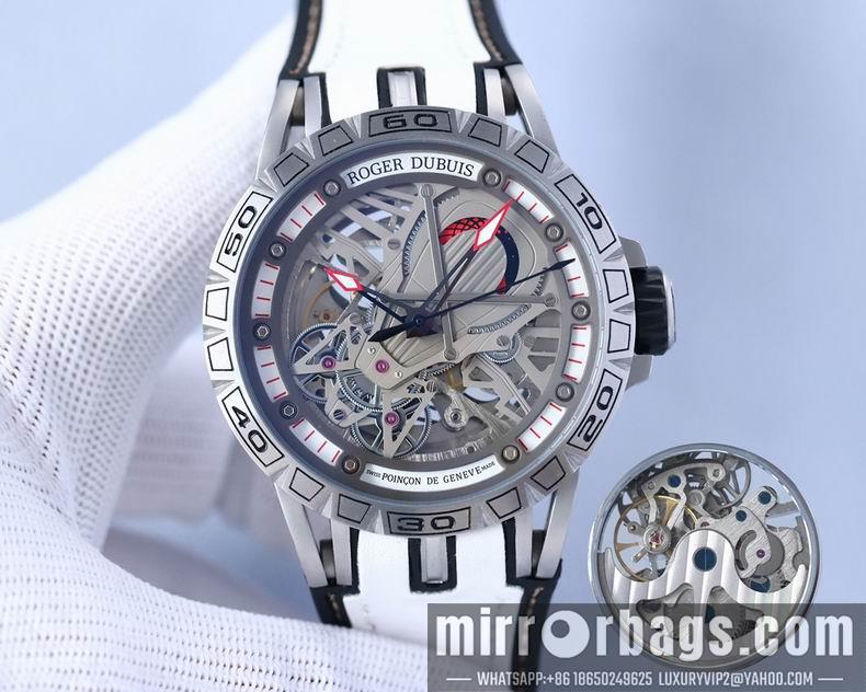 Replica Roger Dubuis watch M18