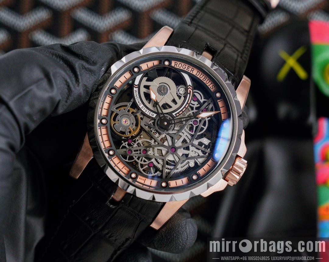 Replica Roger Dubuis watch M08