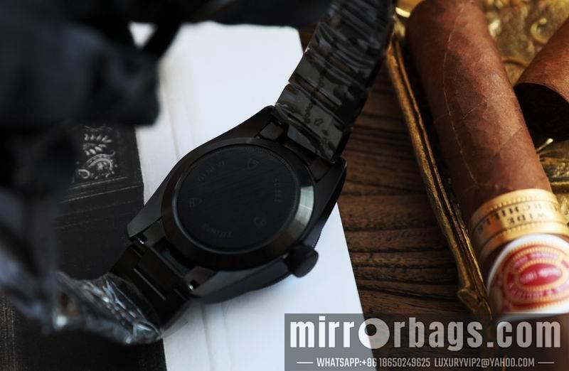 Replica Tudor 42mm 071402