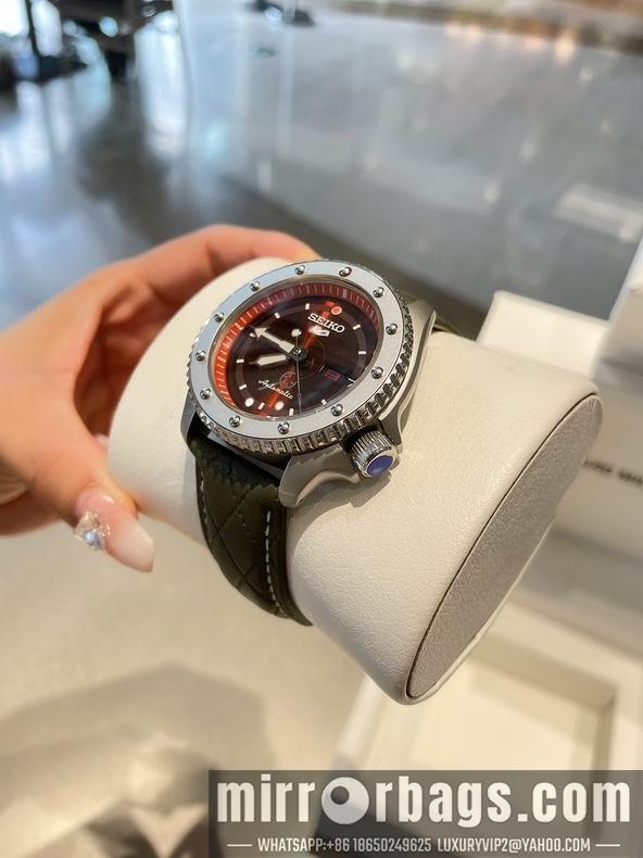 Replica Seiko watch 42.5X13.4mm 071741