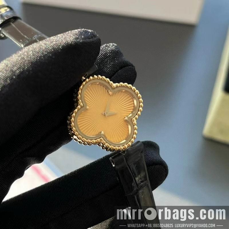 Replica Van Cleef & Arpels watch 022428
