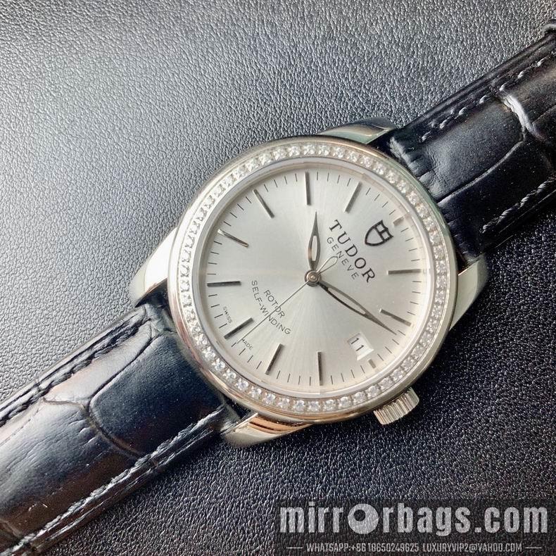 Replica Tudor watch 36mm M38