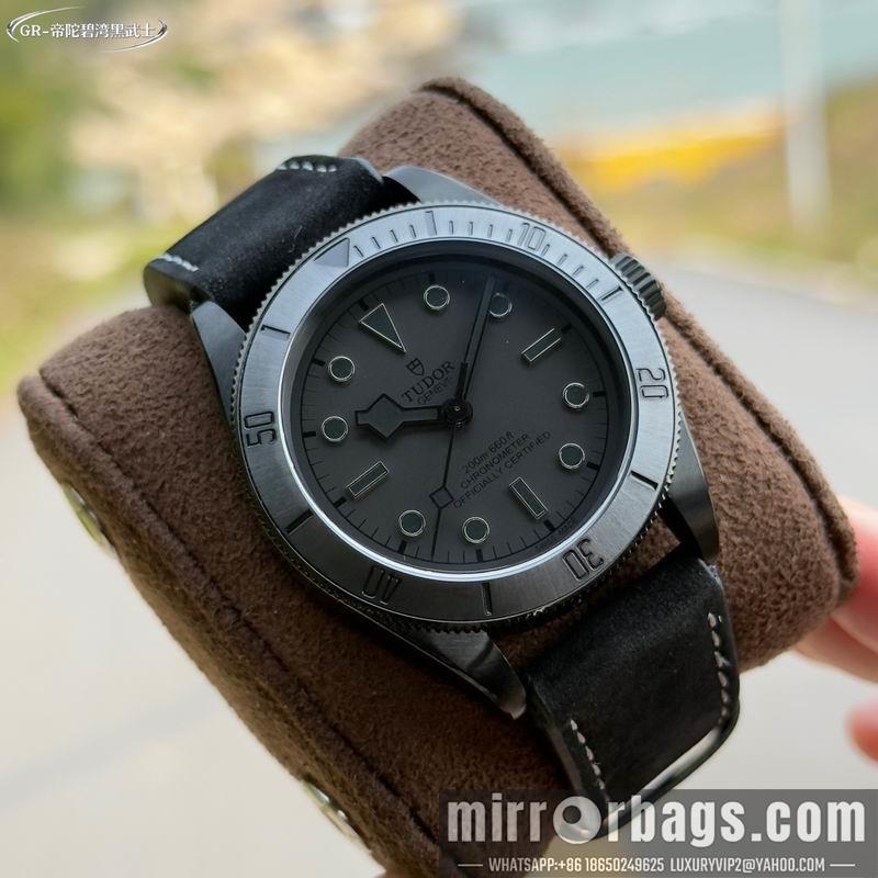 Replica Tudor 41mm 041604