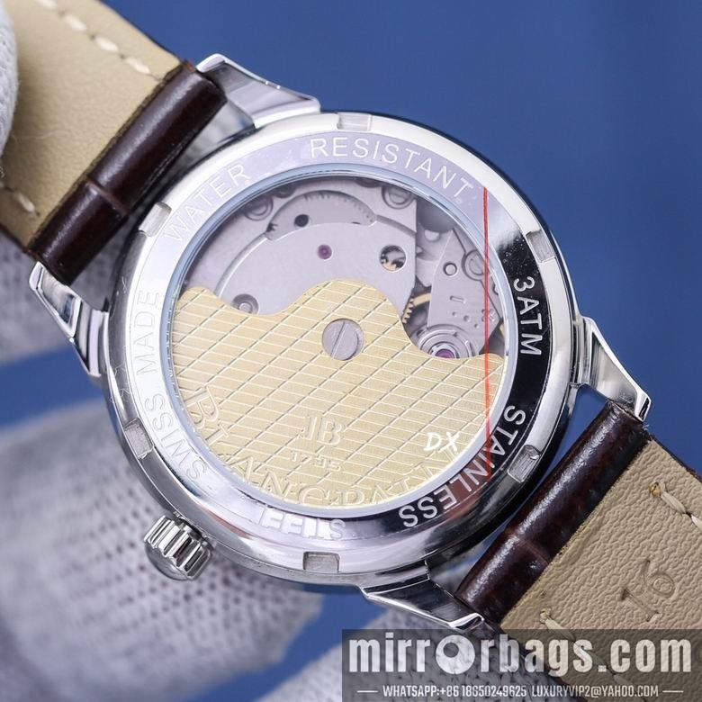 Replica Blancpain Watch 33mm 2nms08
