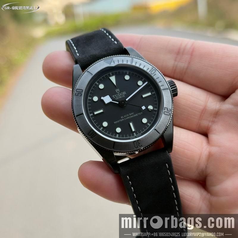 Replica Tudor 41mm 041605