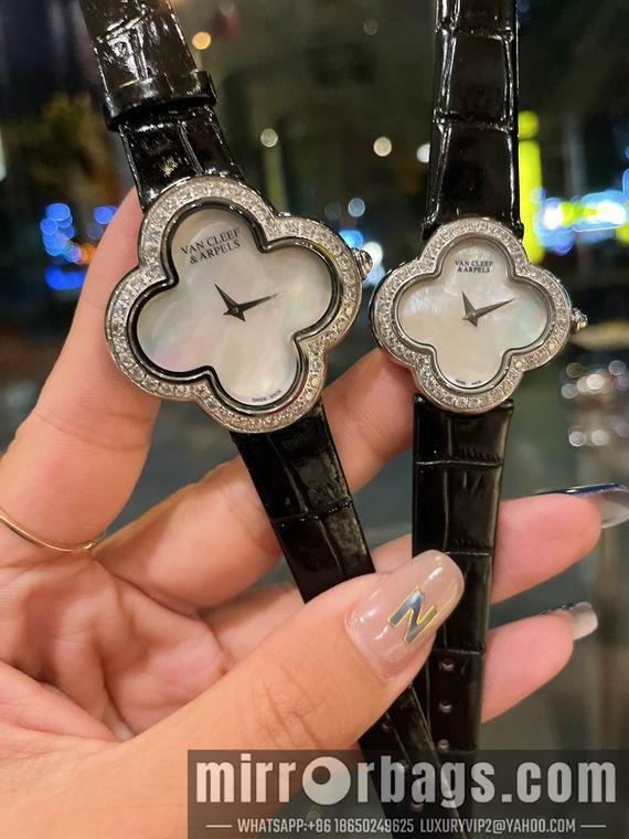 Replica Van Cleef Arpels watch 04