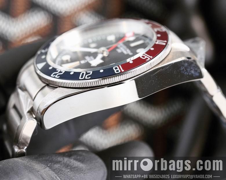 Replica Tudor men 42mm M12