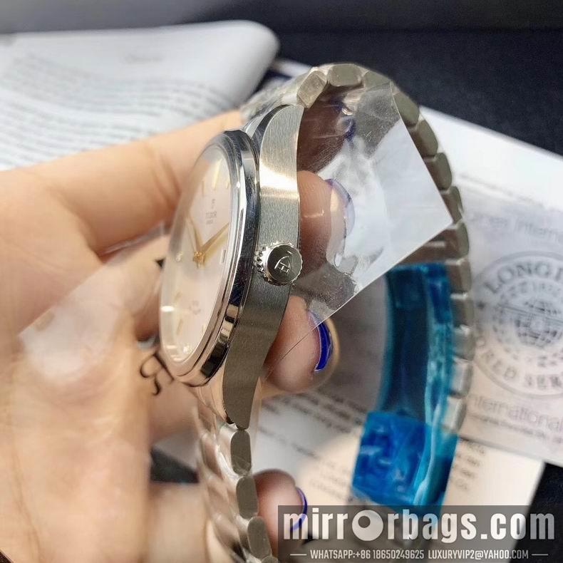 Replica Tudor watch M34