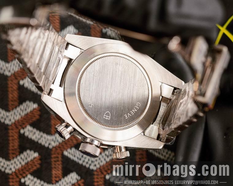 Replica Tudor men 42mm M09