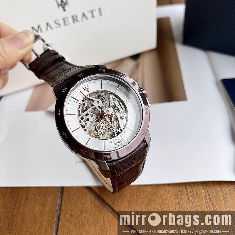 Replica Maserati 44mm 050353