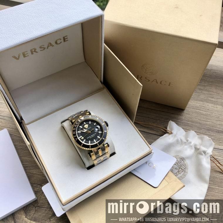 Replica Versace men 46mm M03