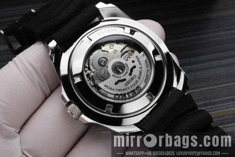 Replica Seiko men 43mm M03