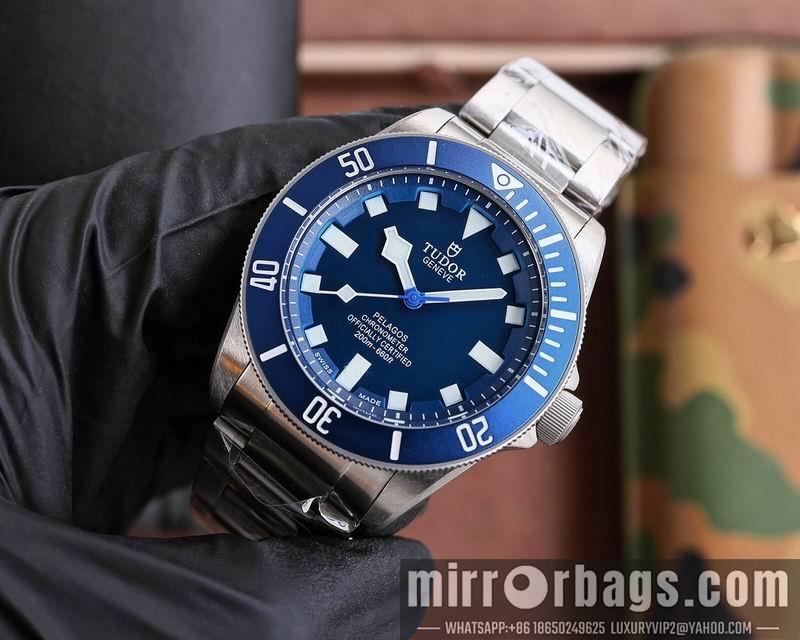 Replica Tudor 42mm 071436
