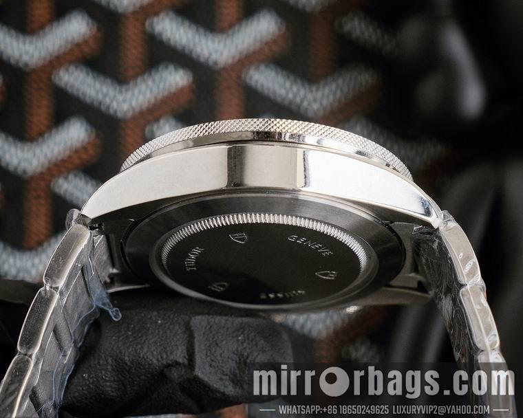 Replica Tudor men 42mm M11