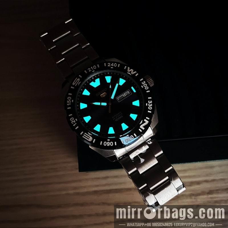 Replica Seiko 44X13mm 122304