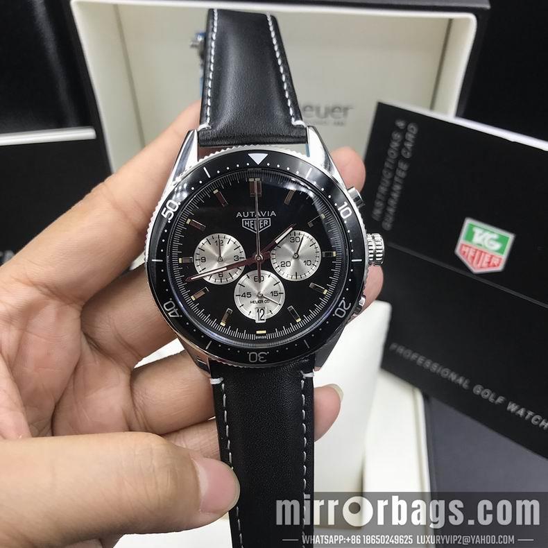 Replica Tag Heuer watch M33
