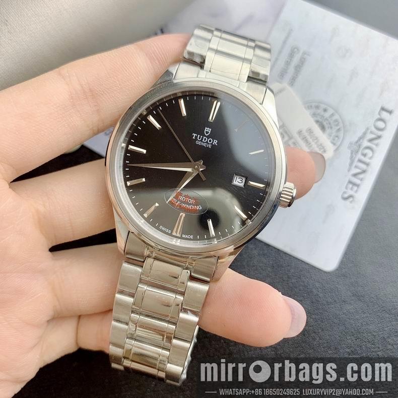 Replica Tudor watch M35