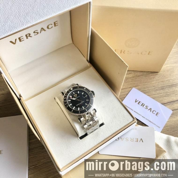 Replica Versace men 46mm M03