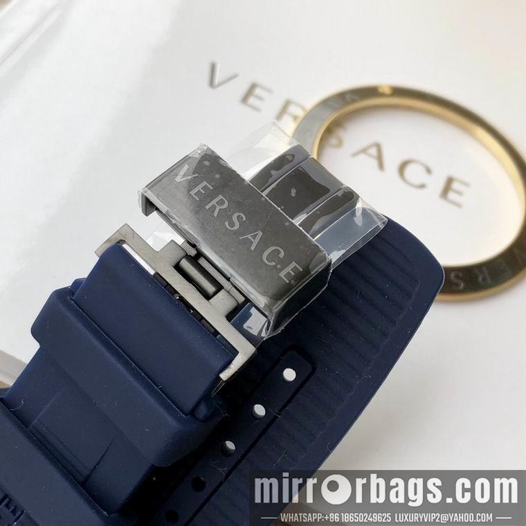 Replica Versace men 44mm M05