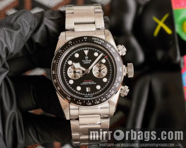 Replica Tudor men 42mm M09