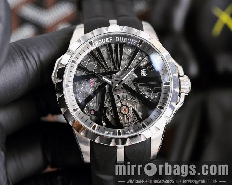 Replica Roger Dubuis 46mm M13