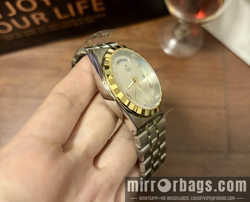 Replica Tudor 41mm 072440