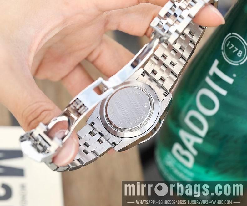 Replica Tudor watch M37