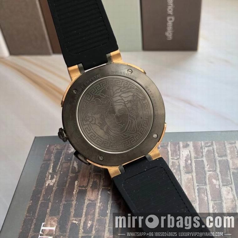 Replica Versace men 44mm M05