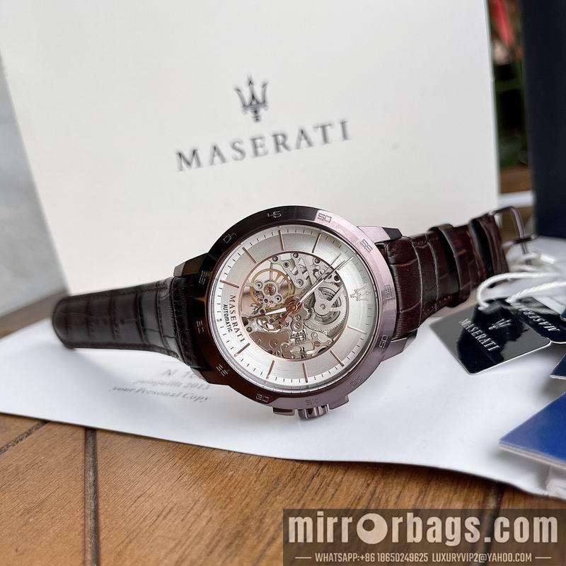Replica Maserati 44mm 050353