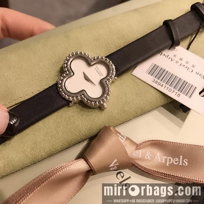 Replica Van Cleef & Arpels 30X30mm 022468