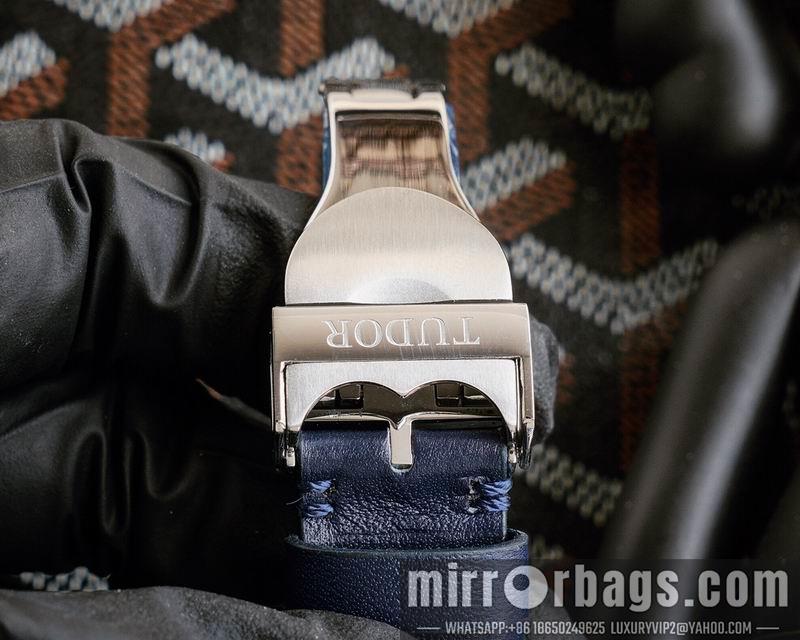 Replica Tudor 42mm 050725