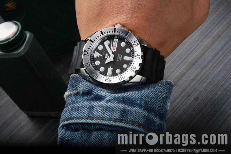 Replica Seiko 43.3X13mm 050218