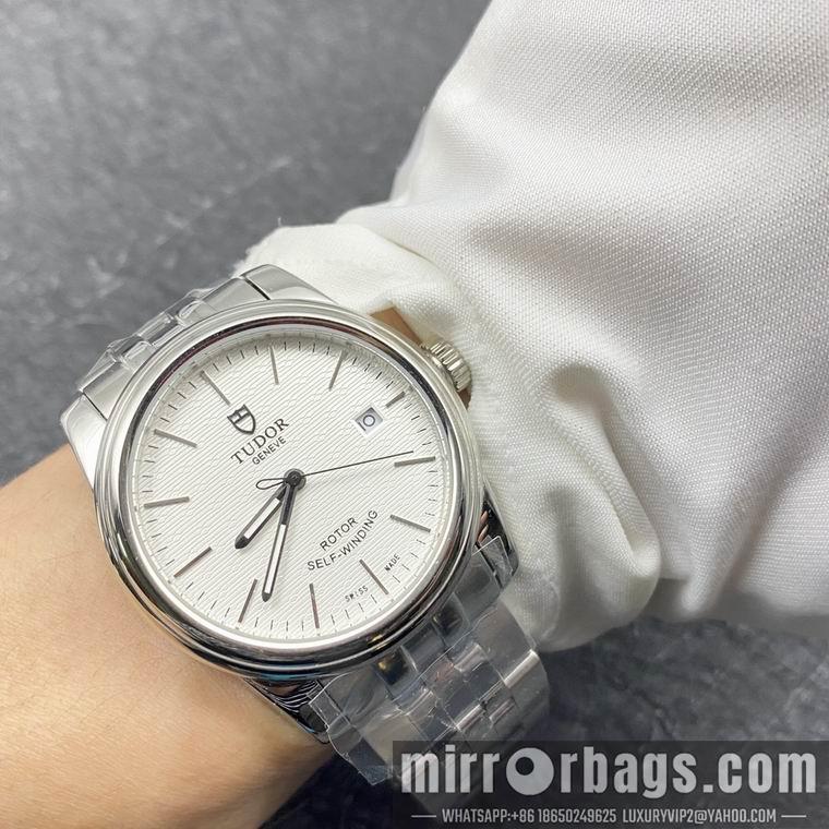 Replica Tudor men 40mm M08