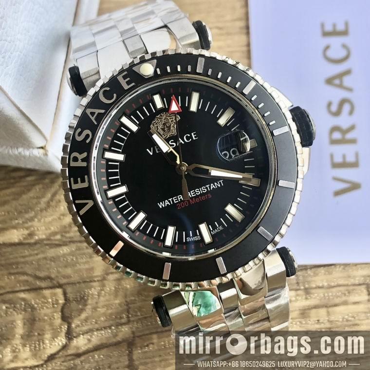 Replica Versace men 46mm M03