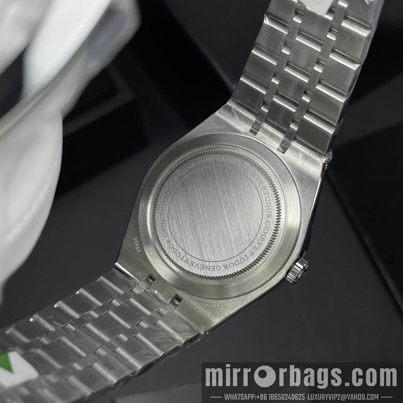 Replica Tudor 41mm 072431