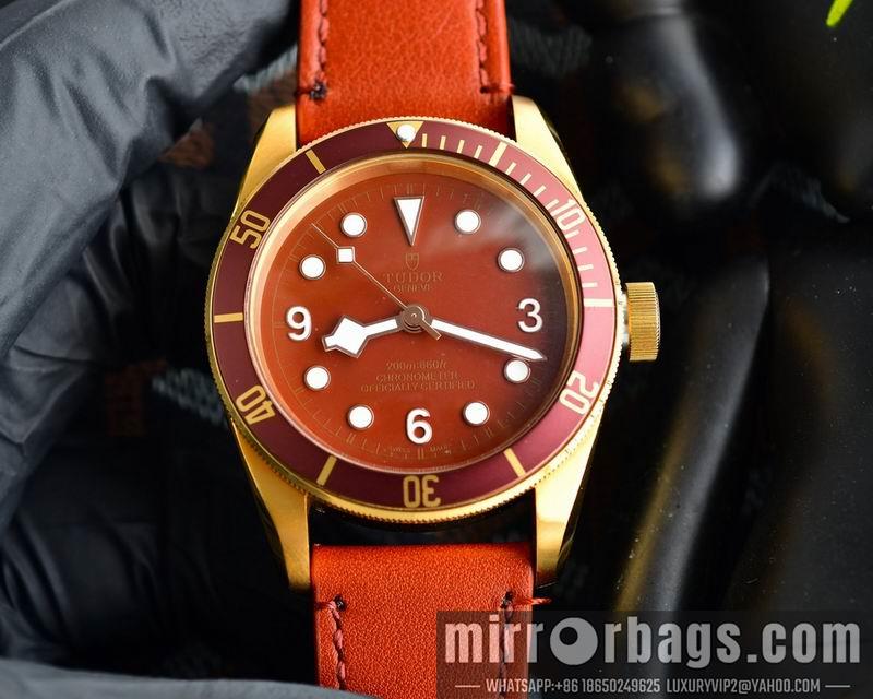 Replica Tudor 42mm 050725