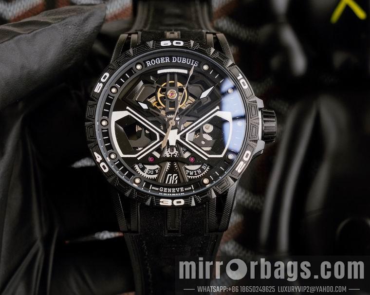 Replica Roger Dubuis 46mm M05