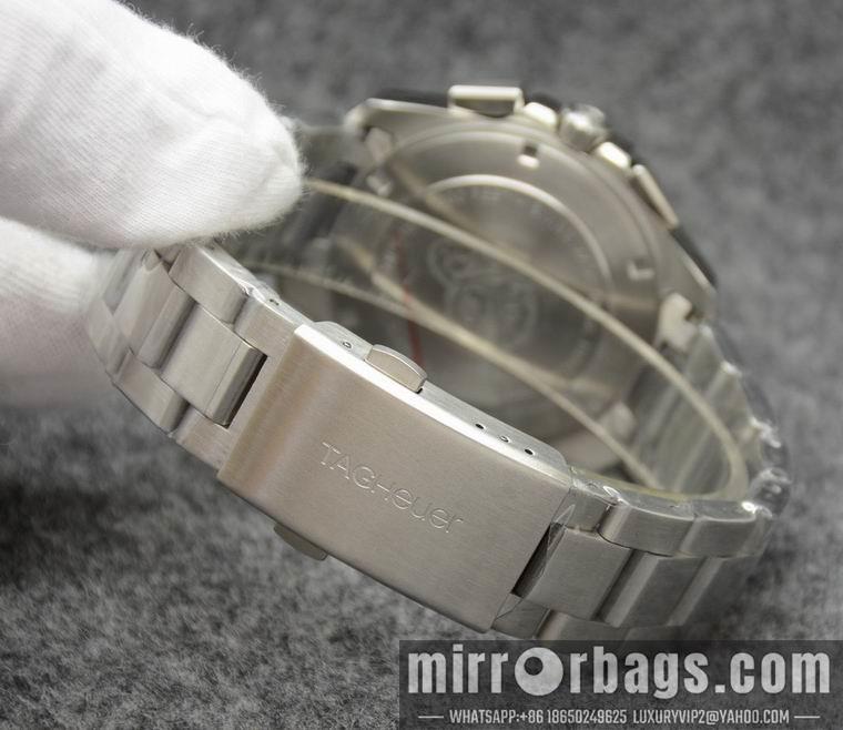 Replica Tag heuer men watch M06