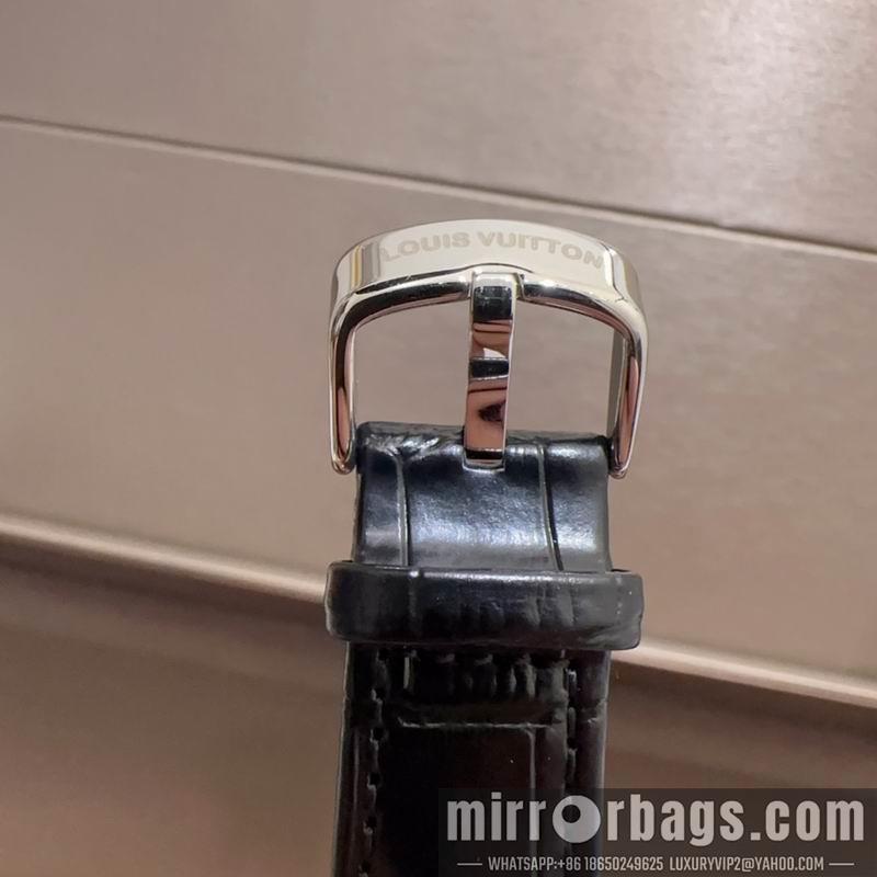 Replica LV 40mm 082209