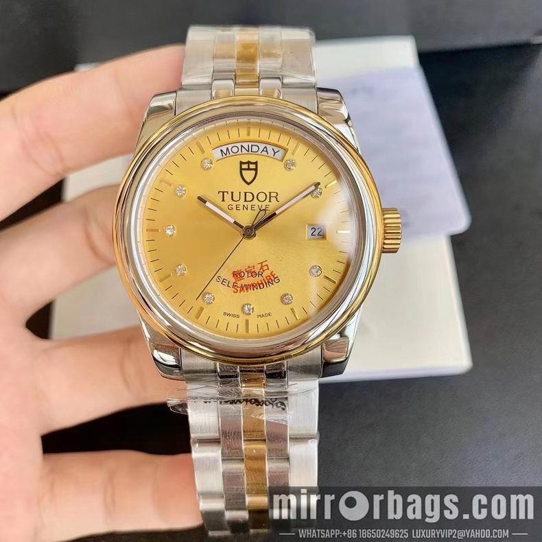 Replica Tudor watch M32