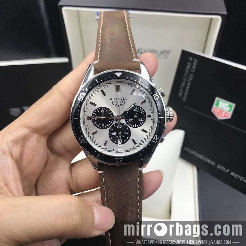 Replica Tag Heuer watch M33