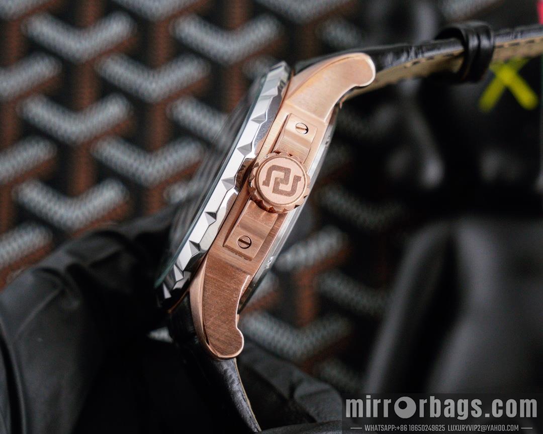 Replica Roger Dubuis watch M08