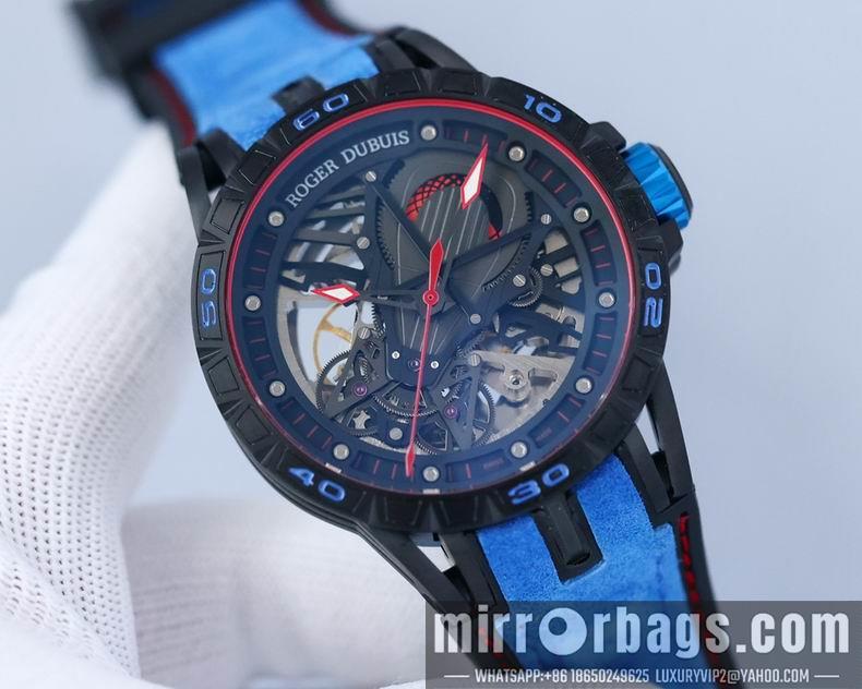 Replica Roger Dubuis watch M18