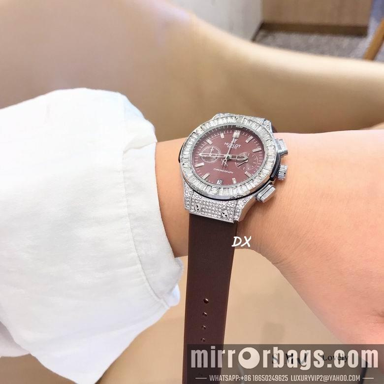 Replica Hublot 38mm 2nms17