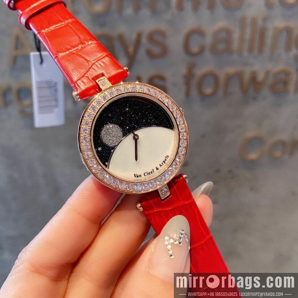 Replica Van Cleef Arpels watch 02